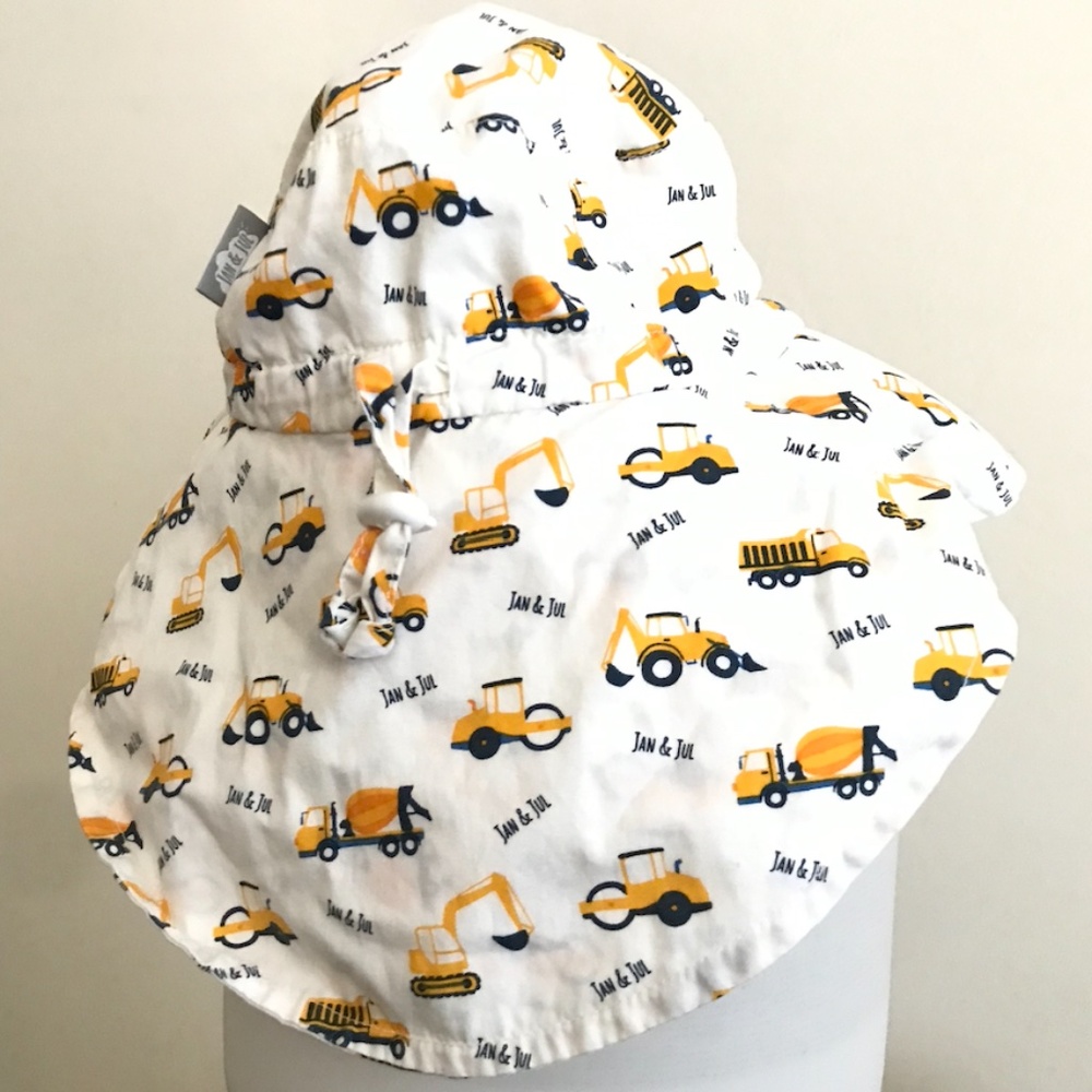 Kids sun hats (2T - 5T), sling bag, sunglasses , kids t-shirts (3T) - Picture 6 of 13